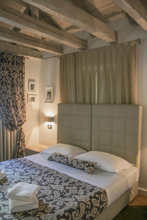 Barbacan Boutique Hotel image 21